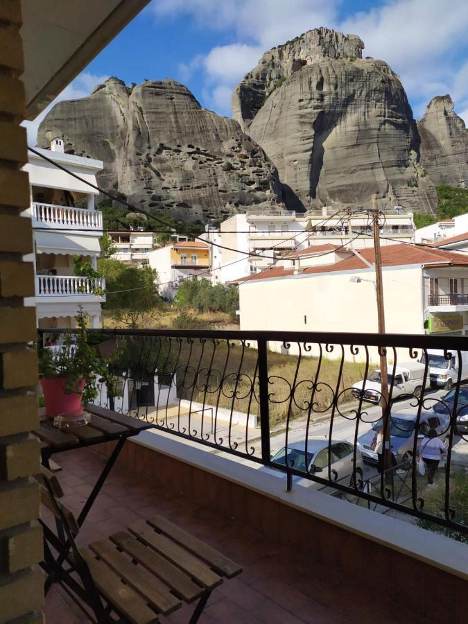 Апартаменты Meteora Family House Калампака Экстерьер фото